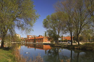 Imagen de la dársena del Canal, en la capital palentina.