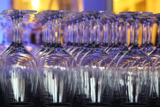 Copas de vino boca abajo